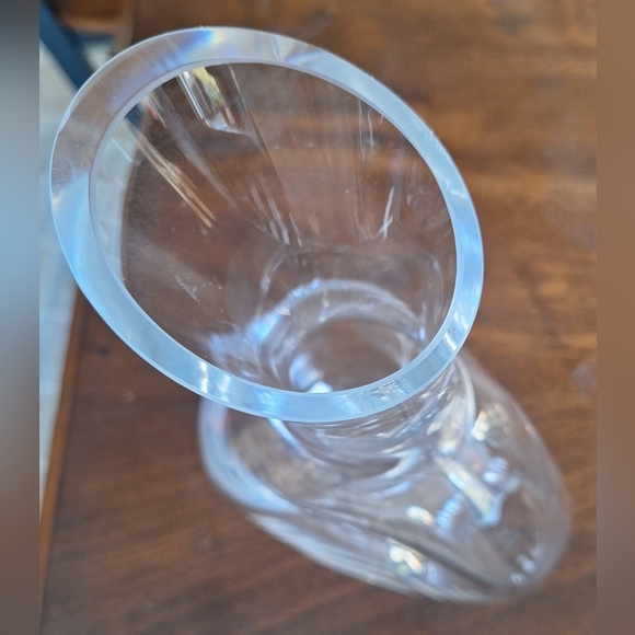 Elegant Wine Decanter - Picture 4 of 4